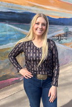 Load image into Gallery viewer, Lavish Lady Long Sleeve