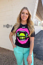 Load image into Gallery viewer, Desert Lips Tee